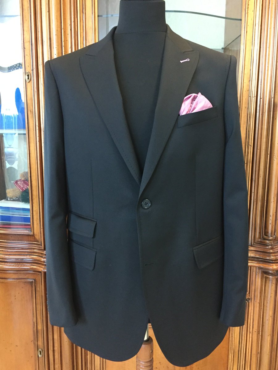 MFG_Florence's tweet photo. #303tuscans #ethicalfashion #tocfashionacademytuscany #award #awardingceremony #pittiuomo #pitti93 #pittiimmagine #ethical #fairtrade #sustainable #sustainablefashion #fashion #menswear #mensweardaily #menswearblogger #menstyle #italy #menstyleblogger #business #mensfashion https://t.co/jeEedP28EX