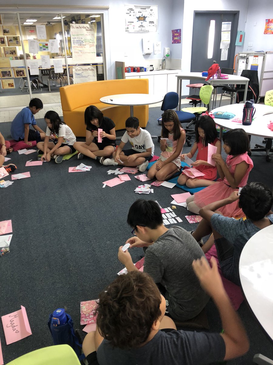 JvincentISKL's tweet photo. Today we had Compliment Day. Each student wrote a compliment to each of their classmates. Everyone received a total of 20 compliments and great big smiles!! #ISKLproud #ISKLGR5 https://t.co/GyxzJsMKtg