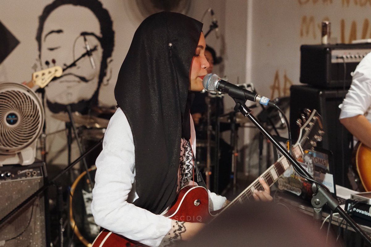 ESCDIQ's tweet photo. #MINUT18 // @shuunamusic https://t.co/kLZpjMpSVi