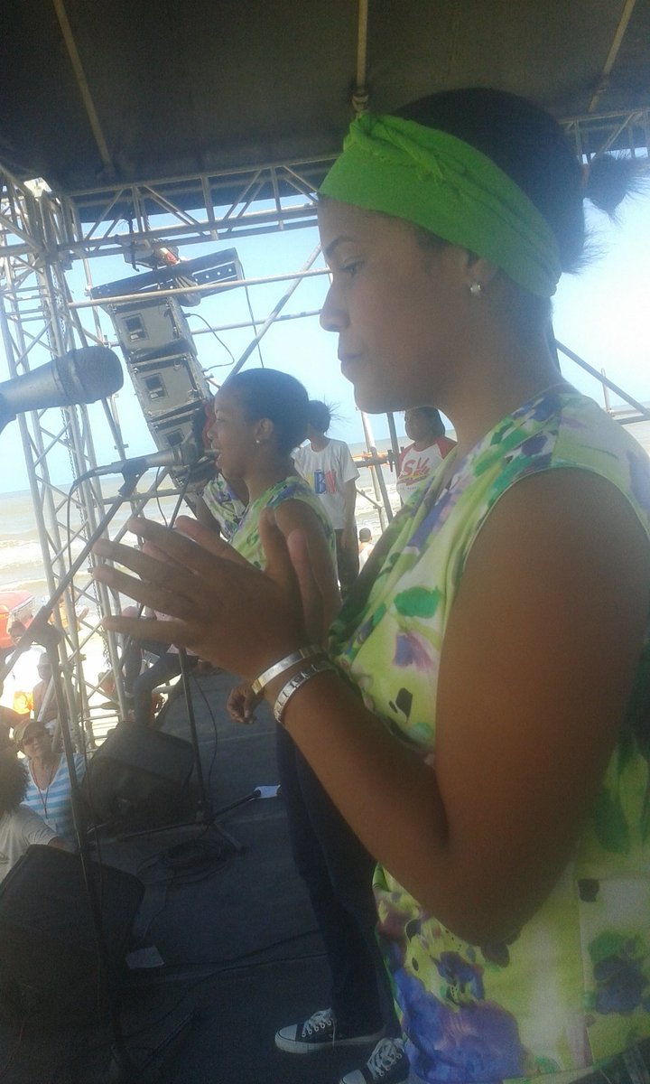 MelysGarcia's tweet photo. En #Miranda se celebra #CarnavalesParaTodos Diversión y recreación para el pueblo .@NicolasMaduro @HectoRodriguez @JauaMiranda @lilianacontigo @RodolfoSanz https://t.co/UsqN4qEpga