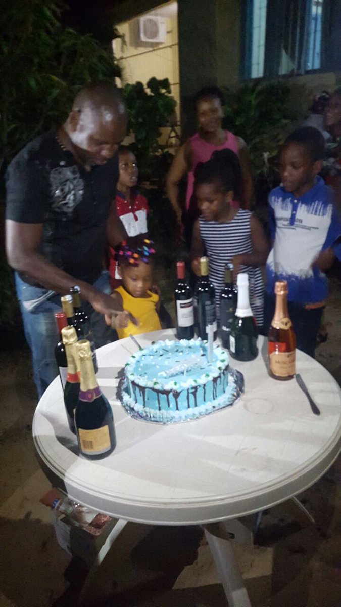 OnyekaAugustin2's tweet photo. Happy birthday my good friend https://t.co/H9XFggbj5G