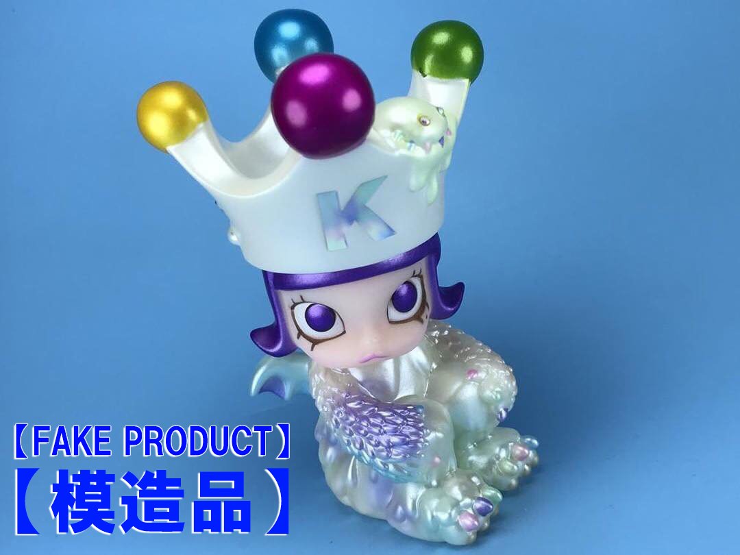 mini EROSION MOLLYはKENNYSWORK × INSTINCTOYのコラボレーション