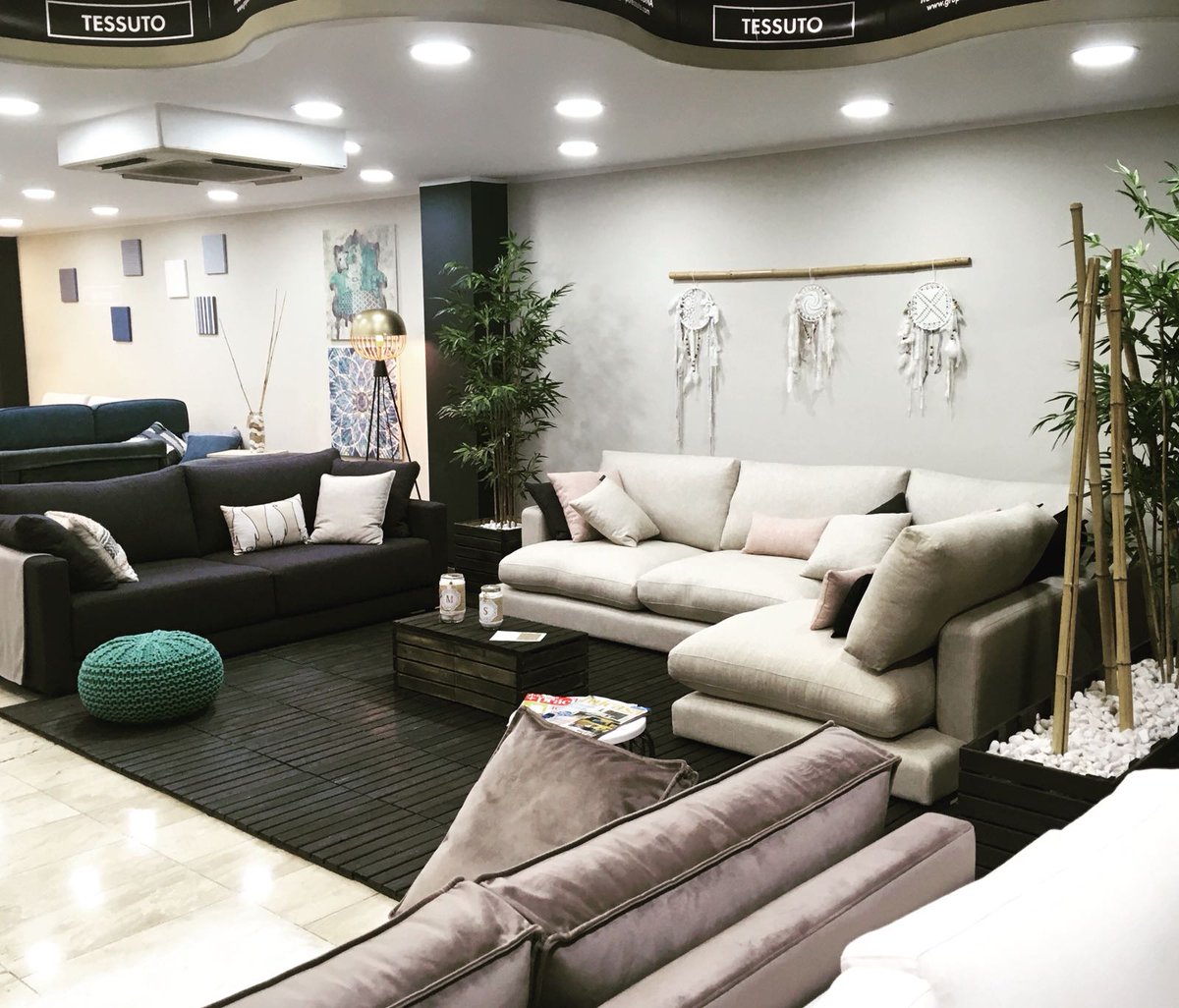 GrupoTessuto's tweet image. TESSUTO #grupotessuto #home #homedecor #homedesign #tessuto #calidad #madeinbcn #sofa #linocut #lino #modern #moderno #minimalism #diseño #sofasconestilo