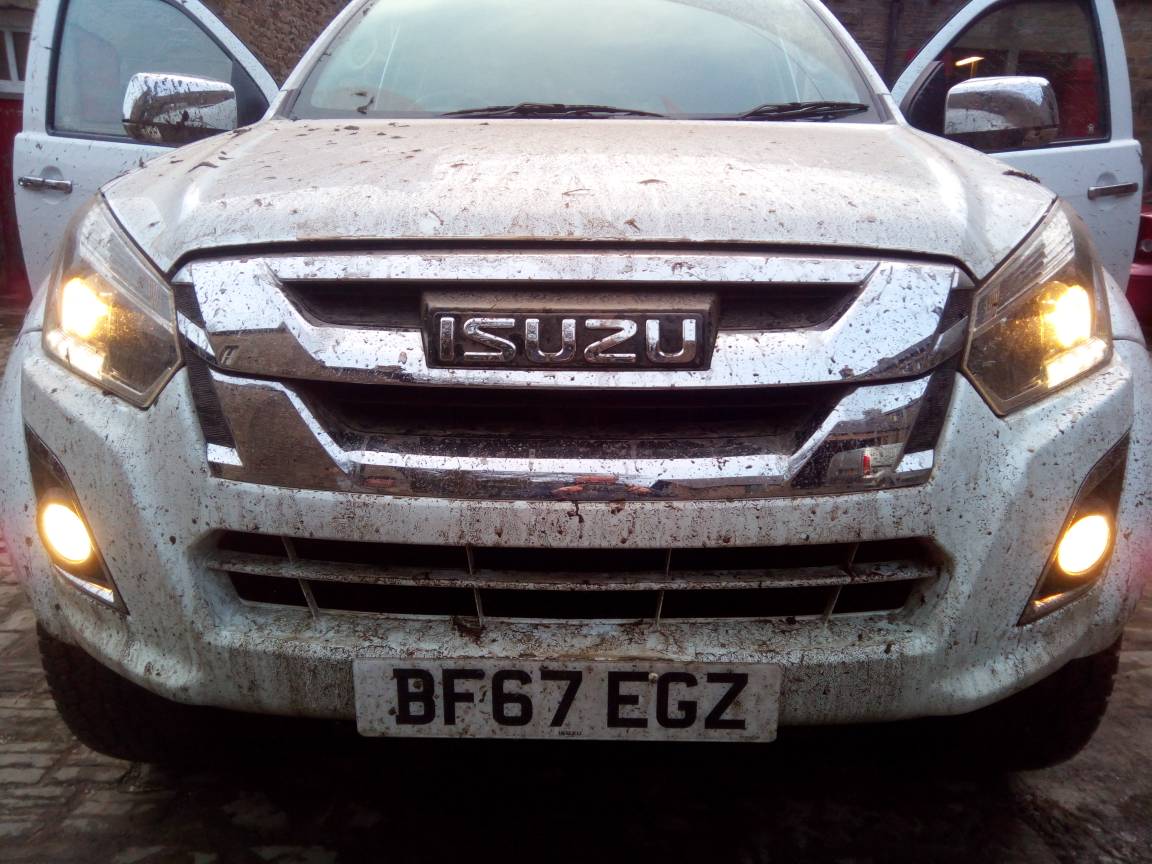 Fassen8Prod's tweet photo. Drive it like they wanted it to be driven #epic #offroad #onroad #4x4 @Isuzuuk #FASSEN8  #getready https://t.co/LRb97URMS4