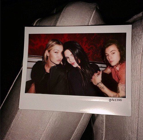 ⠀

                        𝐟𝐫𝐢𝐞𝐧𝐝𝐬         

⠀