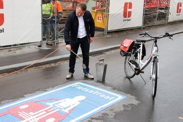 🥇 #Kortrijk genomineerd als #Fietsstad van het jaar 🚲 #mobiliteit buff.ly/2EUCu1i