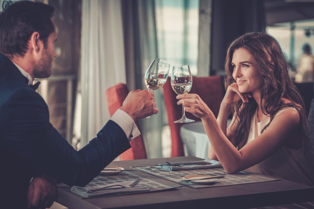 SympassbyEMRESA's tweet photo. Le restaurant Amélys vous attend...Gagnez votre dîner en amoureux💖 
Plus que 2 jours pour participer au jeu St Valentin... https://t.co/lZ91okuiER
