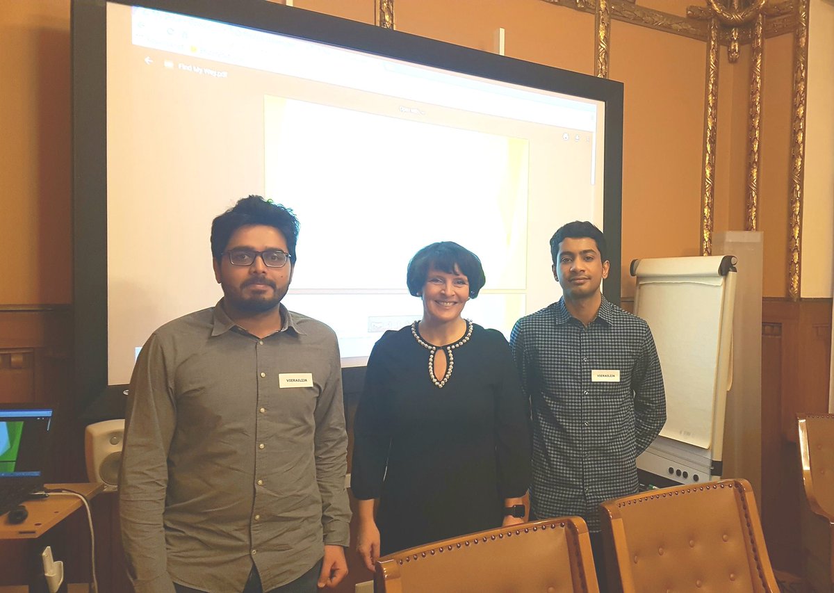 NooraLahde's tweet photo. The idea of FindMyWay concept is to create a virtual marketplace where #transport providers and #mobility needs meet. Thank you minister @AnneBerner for the opportunity to present the concept this morning! #TrafficLab @Liikennelabra https://t.co/pOWB5XzXiQ