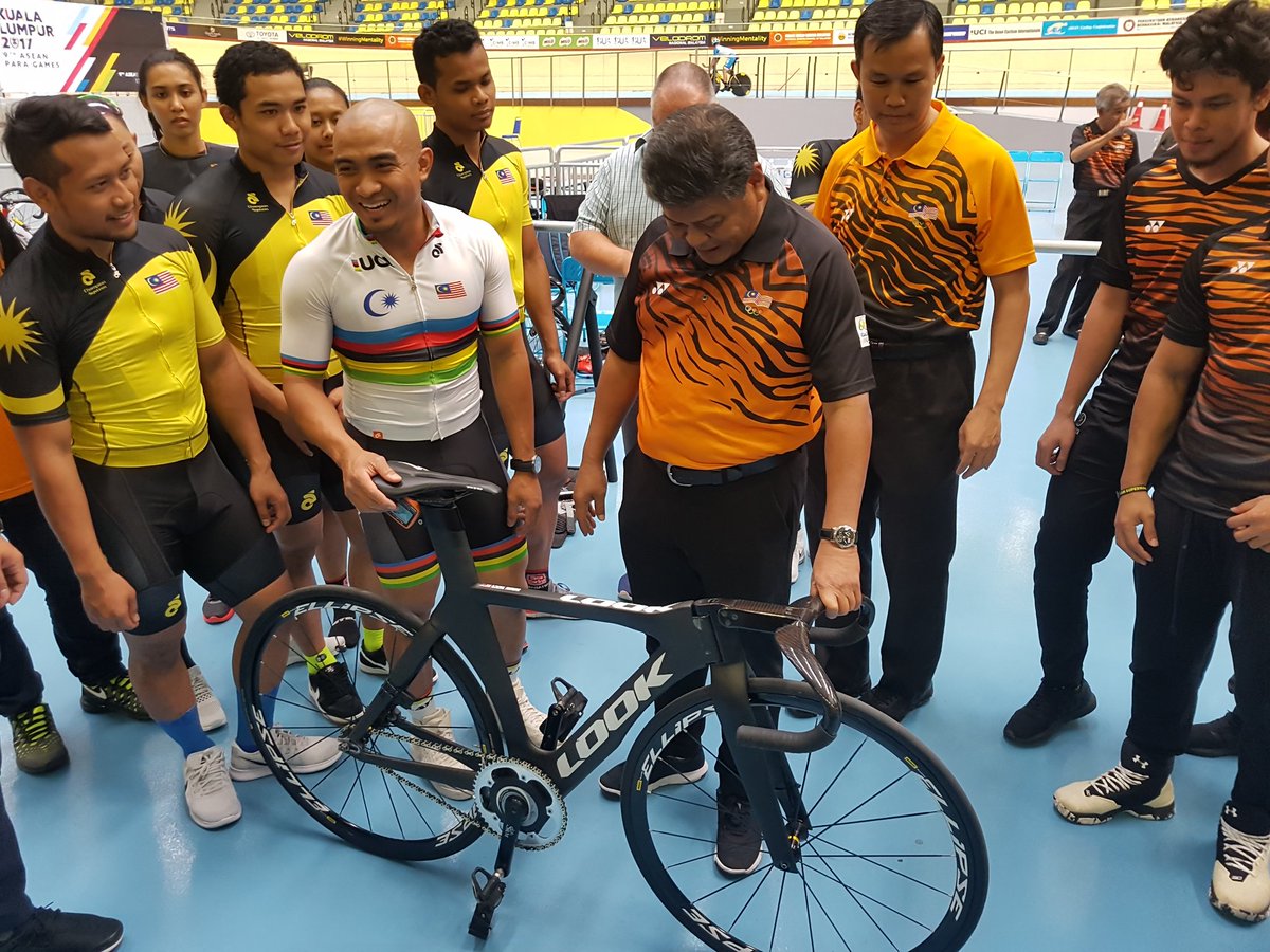 Lumba Basikal Asia Nilai