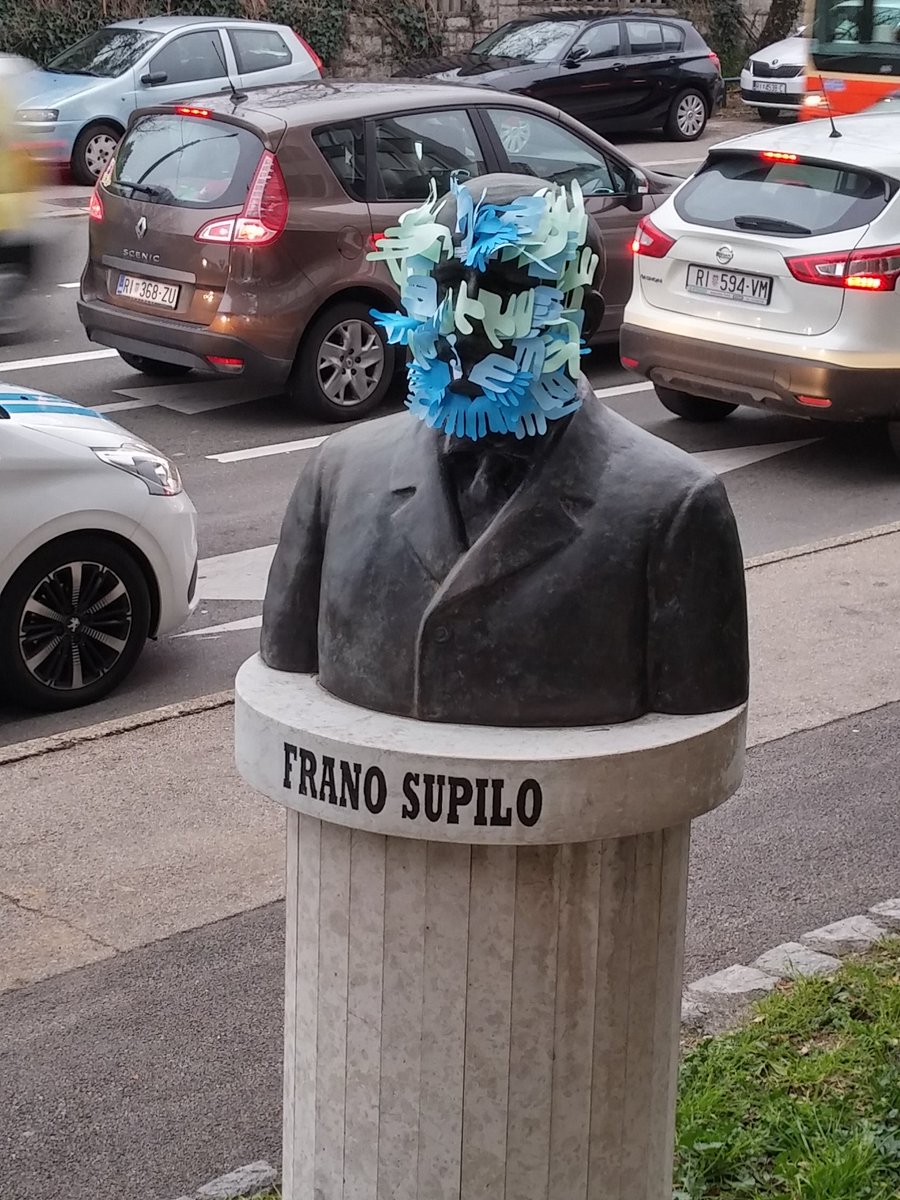 FabioSfilig's tweet photo. Franjo Supilo jos in the Carnival mood #NoviList https://t.co/xGupfQby6J