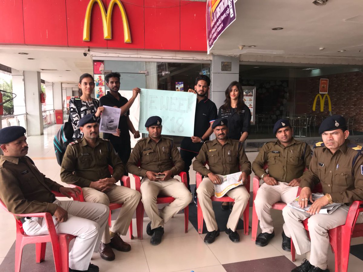ecafeventures's tweet photo. #MakeInIndore
@56
#1Week
#111Activities
#Ecafe
#NEN
#WadhwaniFoundation
#Eweek2K18 #LiveYourEntrepreneurialDream
#BreakBarrier
#CreateWealth
#ChangeIndia
#MakeIndia
#MITIndore https://t.co/mqkkSPRKlW