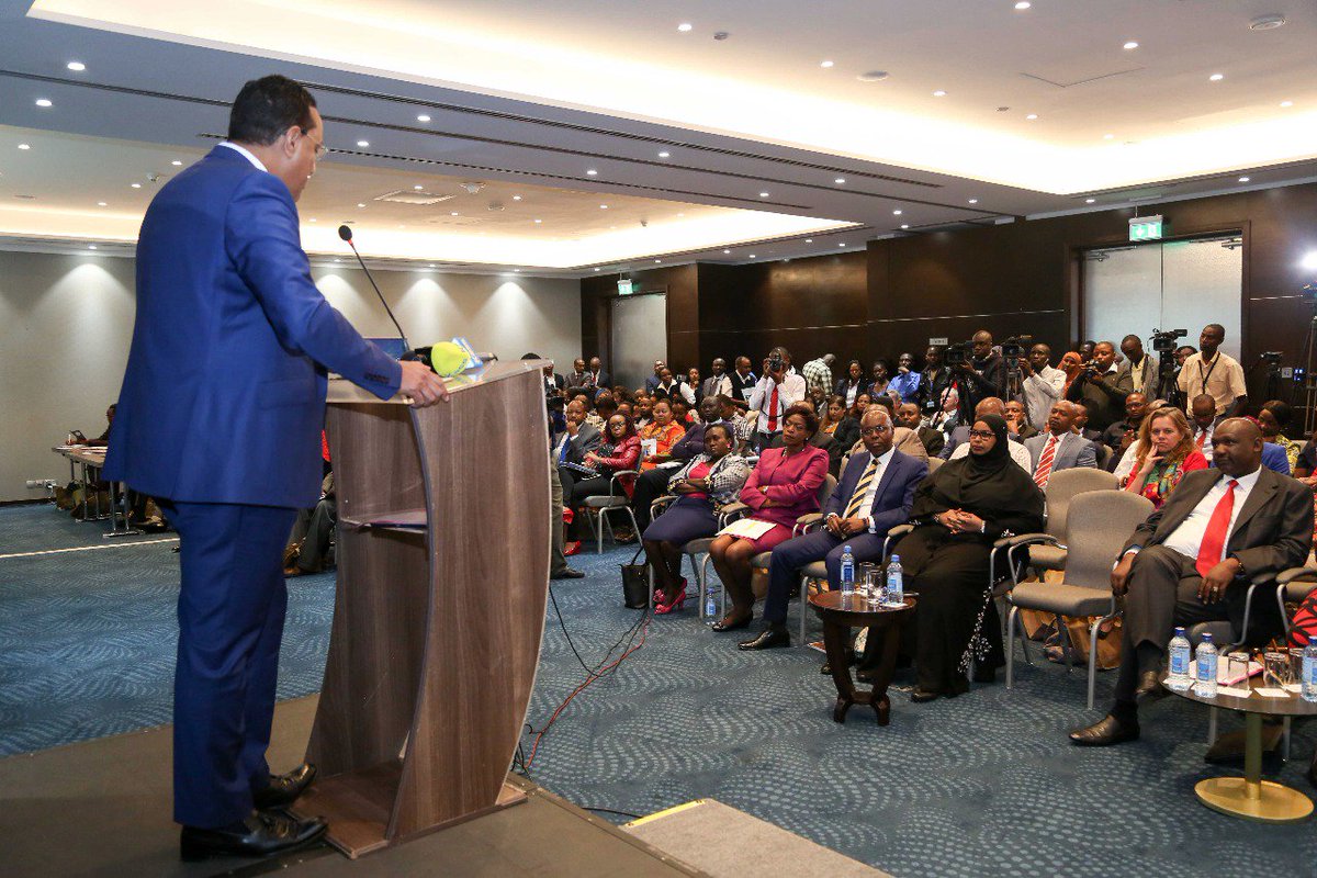 ProcessDigtal's tweet photo. How many local (Kenyan) blogggers and influencers are attending this
#TransformTourismKE #paymodelske #PayInfluencerske #paymodels Why has is KTB @MagicalKenya Think only spending too much money on foreigners will be the only solutions???Where is their #Social media strategy https://t.co/eo0dNwxNMK