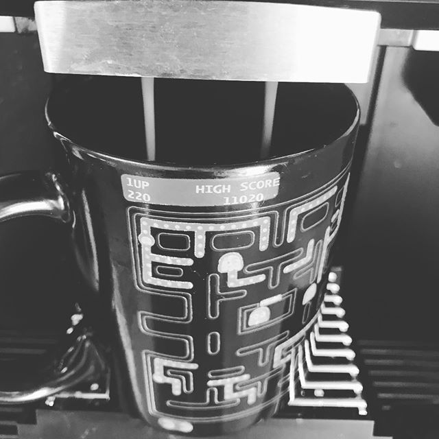 robindevitt's tweet image. New Coffee machine in @brandcandystudio ! Loving the beans from @bean_green_coffee_roastery #TheBluffBru #coffee #FuelForCode
