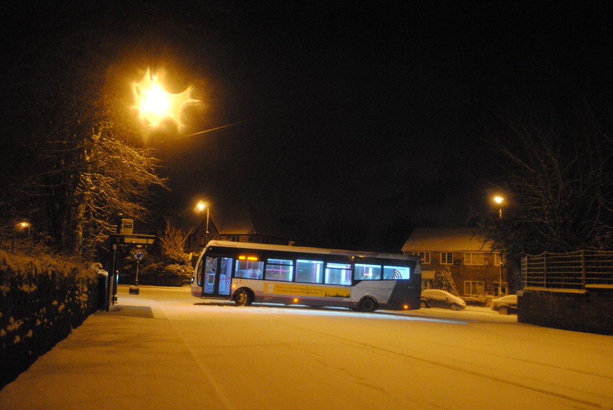 Stalybridgefoto's tweet photo. A Snowy #carrbrook, 11pm 11.02.2018. @tmbc_places @Gazdenwhitt @StalybridgeCorr @TamesideCouncil @StalybridgeTown @mikesaltsman194 @ChadWeather @MENnewsdesk https://t.co/09OQ8geCmq