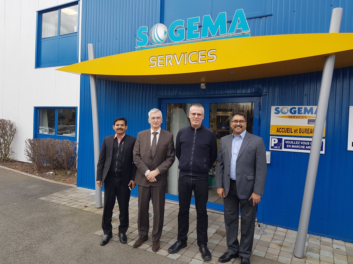 SOGEMAServices1's tweet photo. La Semaine dernière chez SOGEMA Services, nous avons eu le plaisir de recevoir la Société 😊: 
HYDROFIT qui nous a fait l'honneur de se déplacer de Dubaï et leur commercial représentant PARKER sans oublier notre représentant PARKER FRANCE.
Merci pour ce moment d'échange. https://t.co/8FXkVzomVJ