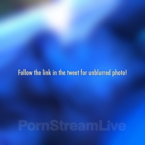 I've posted something on my fan page! Check out now -> https://t.co/JXwszilNUS https://t.co/nVxe8Br5