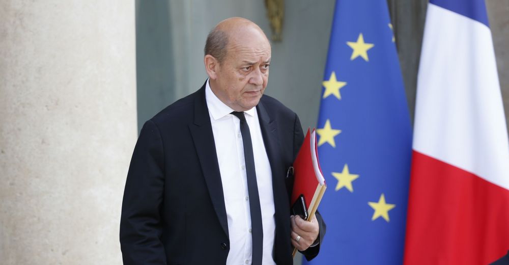 peyamakurd's tweet photo. Wezîrê Fransayê îro tê Hewlêrê 
 #Fransa #Kurdistan #Jean_Yves_Le_Drian #Baxda  
 https://t.co/FVP55xmMDn https://t.co/5Bkh7ZKP98