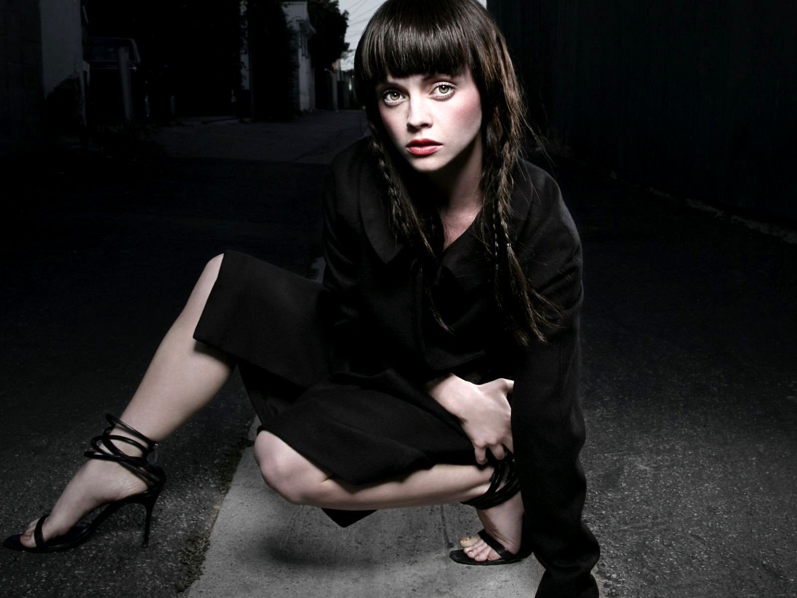 Happy Birthday to Christina Ricci   About:  