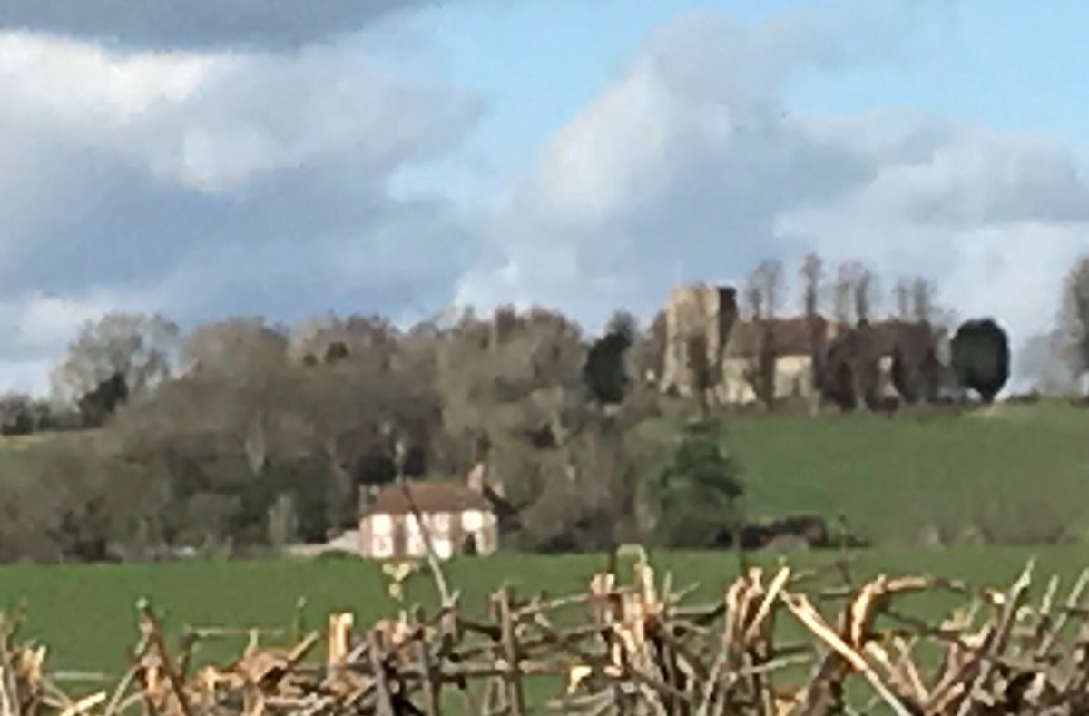 FieldGreenOast's tweet photo. View from a footpath at Bodiam Castle towards Sandhurst Church #nationaltrust #bedandbreakfast #walks https://t.co/PIGXEwfmLk