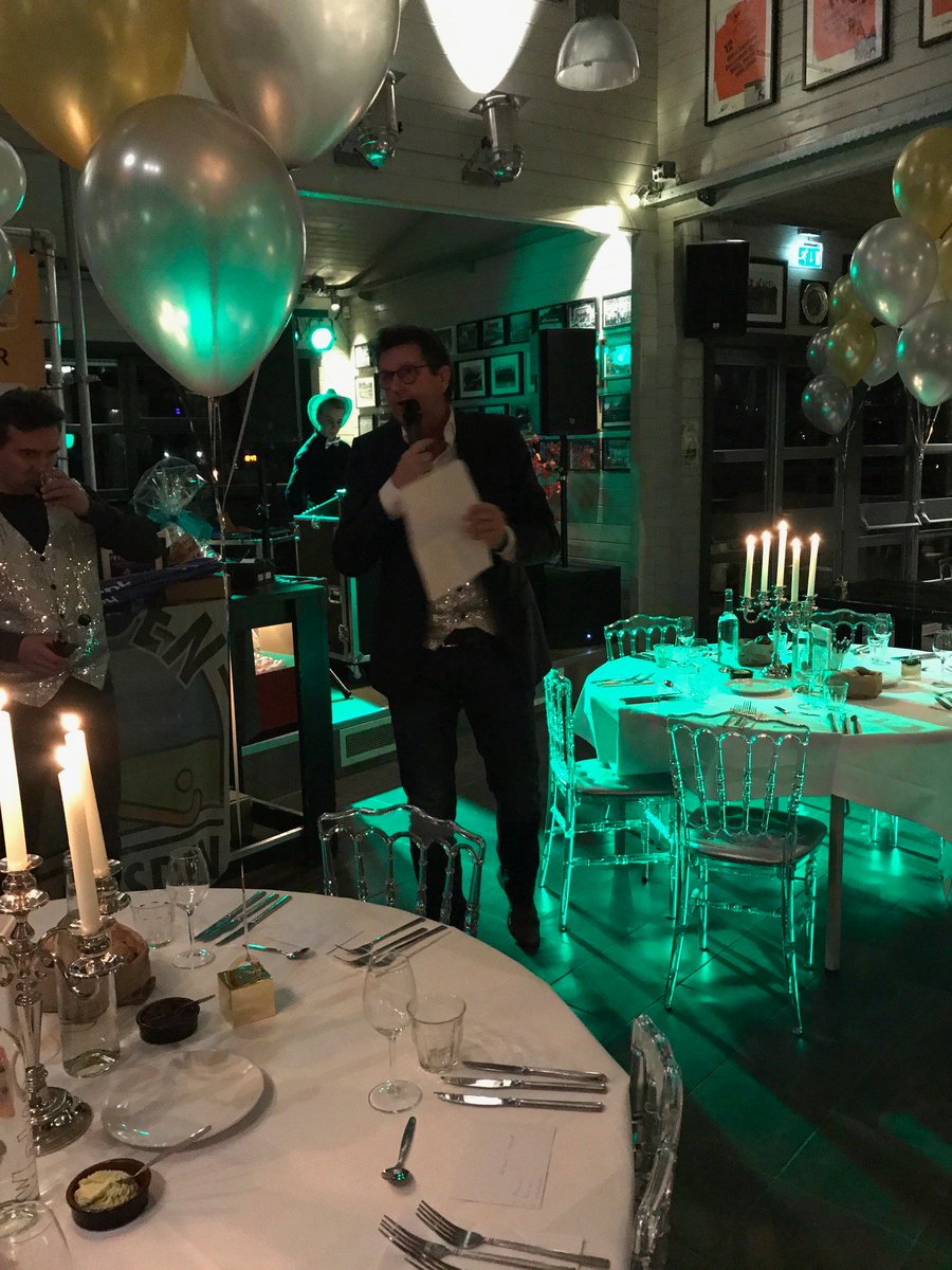 Afgelopen zaterdag was ik namens @Rabo_Amersfoort aanwezig tijdens het #sponsordiner <a href="/MHCLeusden/">MHC Leusden (hockey)</a>. Bedankt voor deze avond! #gooischebingo #wijgenietennogna