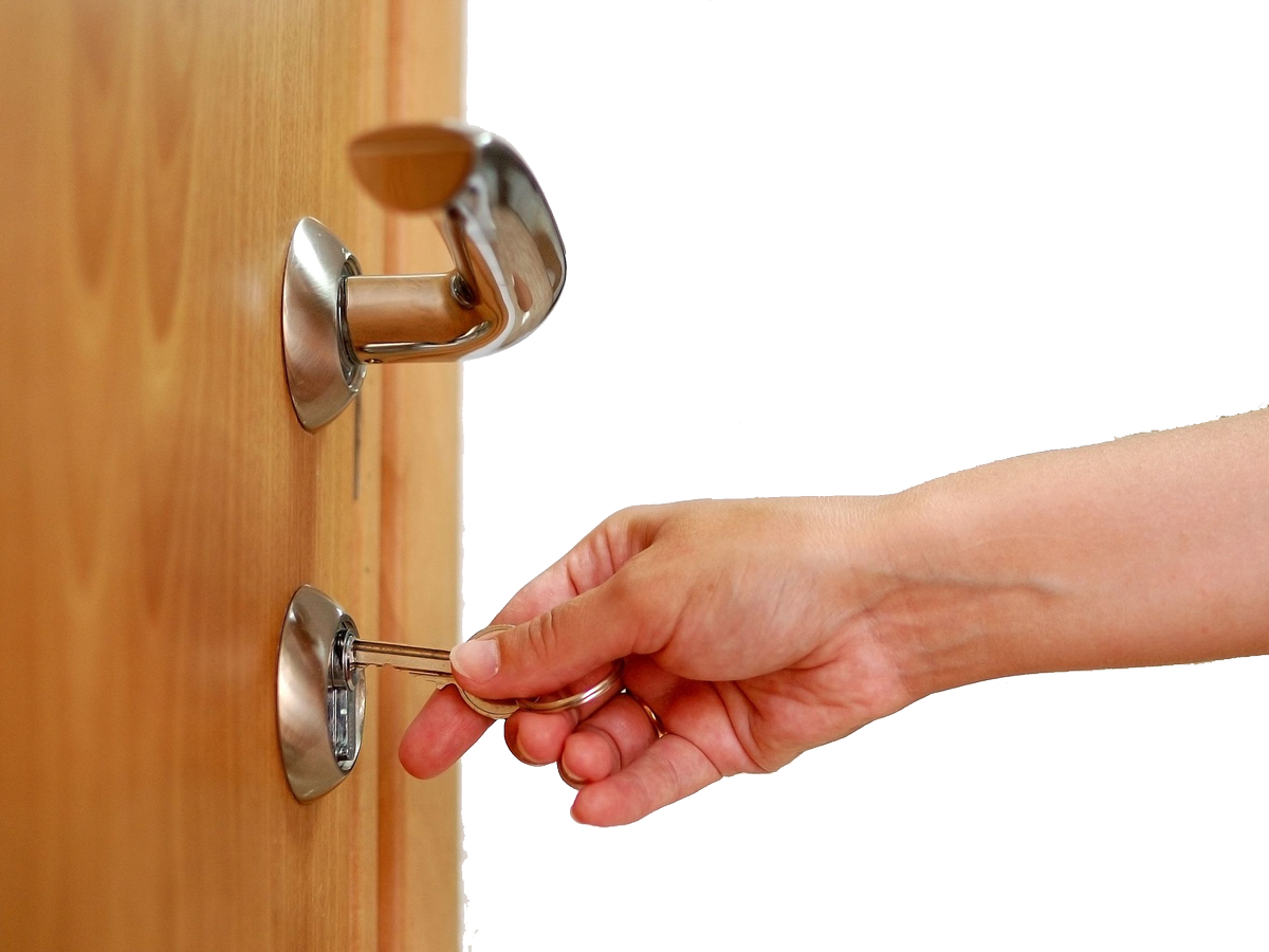 Have you lost your #Dallas house keys or misplaced keys? Do not fret! Contact Dallas Locksmith at (214) 615-0908 to get a FREE Estimate. #locksmithservice #lockoutsolution