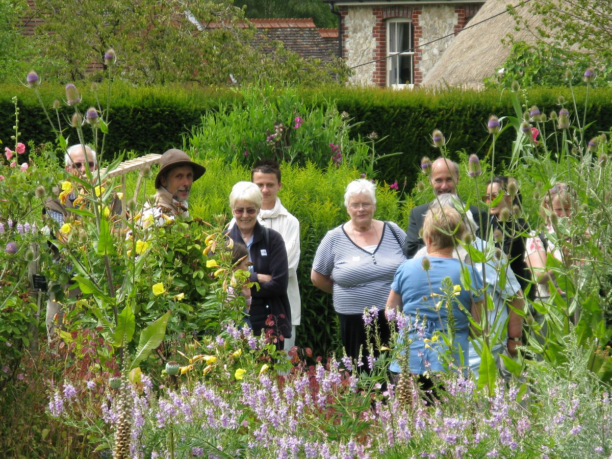 SteveTourism's tweet image. 25 June @GilbertWhites stevereedtourism.co.uk/news-invitatio… invite to #touroperators and #GTOS @lucketts @_AngelaHolidays @Safeguard1coach @topmarkstravel @cta @AGTOUK @AlbatrossTrav @SuccessToursUK - sign up for a great experience. @BarnesCoaches @majesticcoach