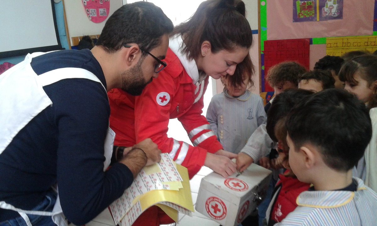 SouadGhorabi's tweet photo. "When you learn, teach. When you get, give."πΈ #KGII"C" learners #donation#redcross @DawhaHighSchool @FThaalby https://t.co/dOB2kZFdHB