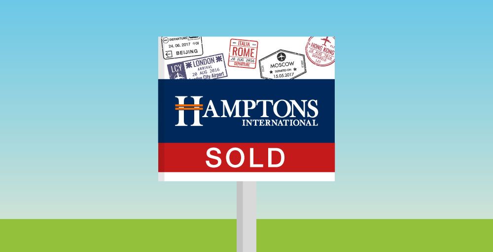 hamptons_epsom's tweet photo. Hamptons International Research Update 🏠 🏡  🏢🏡

International buyers activity in PCL (Prime Central London) highest in 5 years, despite fewer EU buyers
More detail on the Countrywide research blog:-

https://t.co/mUfCJOaOMu https://t.co/BCAzYG42Ul