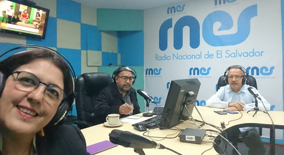 Radio Nacional De El Salvador slidesharetrick