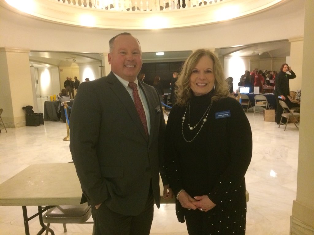 Williamdp's tweet image. Thank you Glenpool schools for supporting #okled teachers! @CCOSA #stepupok