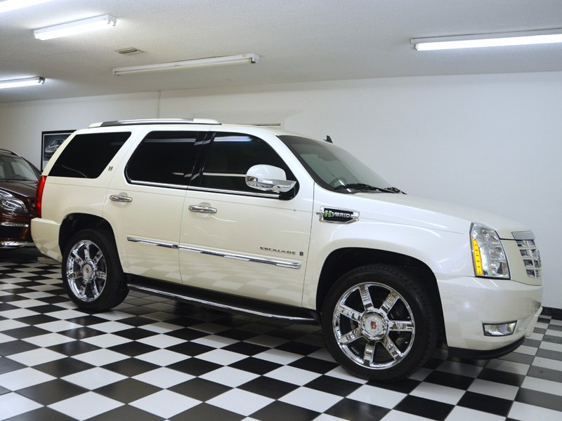 GenuineMotorcar's tweet image. 2009 Cadillac Escalade Hybrid - 1 Owner - Rear Entertaintment - Navigation - Third Row!

#luxury #comfort #thirdrowseating #genuinemotorcars

genuinemotorcars.com/used-2009-cadi…