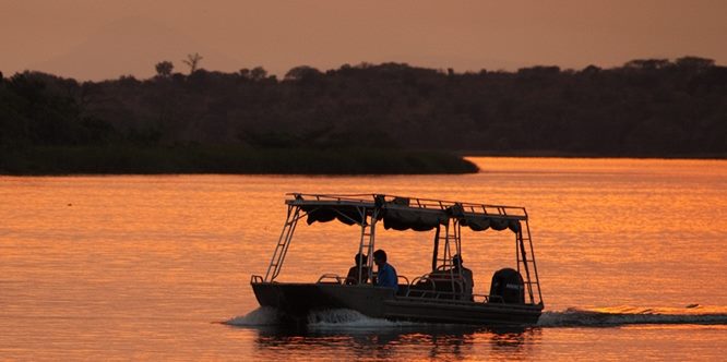 ZzikeSafaris's tweet photo. Spice up your valentine's day, At Zzike tropical safaris we make it sensational, treat yourself to a
#RomanticNightOut
#SunsetCruise or a
#RomanticCandlelightDinner
Book with us @ info@zziketropicalsafaris.com
#ZzikeTropicalSafaris https://t.co/aUduOWvqJ2