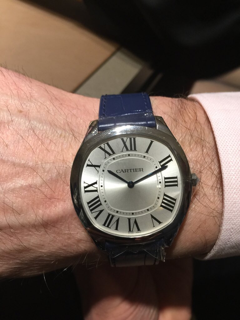 cartier drive extra flat steel