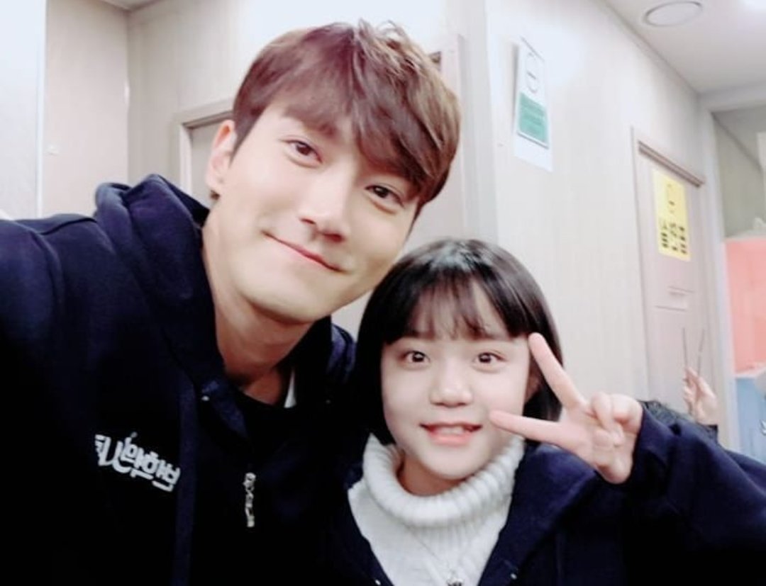 OSOL_Siwon's tweet photo. 180211 "Little Baek Joon" Yu Eunmi Instagram update with #Siwon: 사진고맙습니다^^
#슈퍼주니어#시원오빠
[Trans] Thanks for the photo^^
#SuperJunior #SiwonOppa https://t.co/bC7U2gt7qW