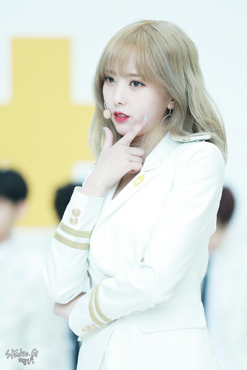 Studi0_G's tweet photo. 18.02.11 유닛G 영등포 타임스퀘어 더유닛 게릴라 콘서트 https://t.co/uEoHP6iMCu #더유닛 #TheUnit #유닛G #UnitG https://t.co/f2pjgWZDQ3