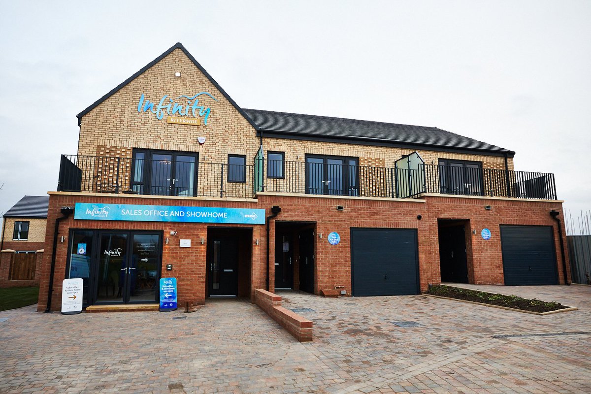 IC_Alistair's tweet photo. Infinity Riverside opened on Friday and we've already had 5 sales! Thanks to @Muse_Devs @Thirteen_Group @Tolentplc and @piphobman for all their hard work - it's looking great! #Construction #housing #Stockton @stocktoncouncil https://t.co/wYyulufswB