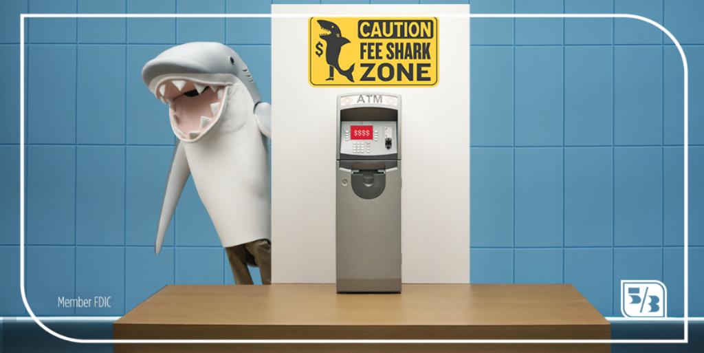 FifthThird's tweet image. Fee sharks are silent but deadly predators. Stay safe, and stick to Fifth Third Bank’s 50,000 fee-free partner ATMs. #NatureTips

go.53.com/6014DOaTk