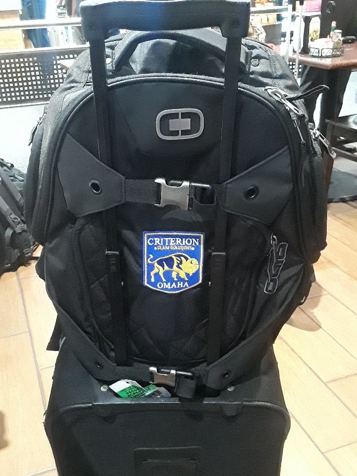LoboCotta's tweet photo. Love my new @Criterion_Claim backpack! My new work travel companion! #Insurance #Claims https://t.co/XbCdp5jj0a