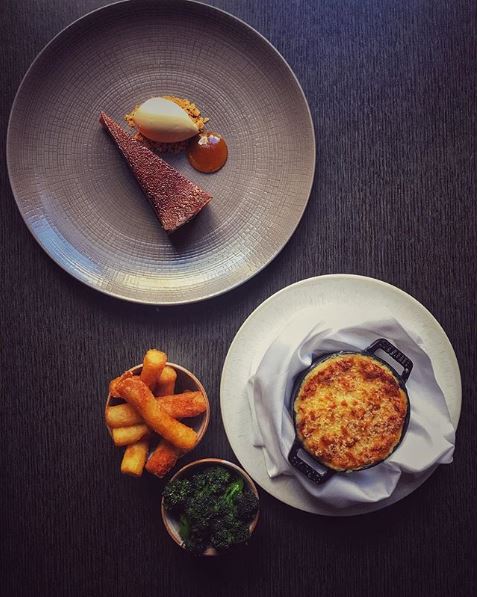 Roux at the Pembury Bar offers a relaxed dining experience. Enjoy two courses for £16 or three courses for £19, available Monday-Friday 12-3 for lunch and 5-7 for dinner <a href="/RouxAPS/">Roux @ Parliament Sq</a> <a href="/ricsaps/">RICS @ Parliament Sq</a> #Westminster #finedining #offer