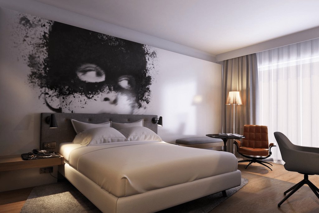 skift's tweet photo. Carlson Rezidor Is Rebranding Itself as Radisson Hotel Group https://t.co/bQAladUYqO https://t.co/ERlYa2g2kI
