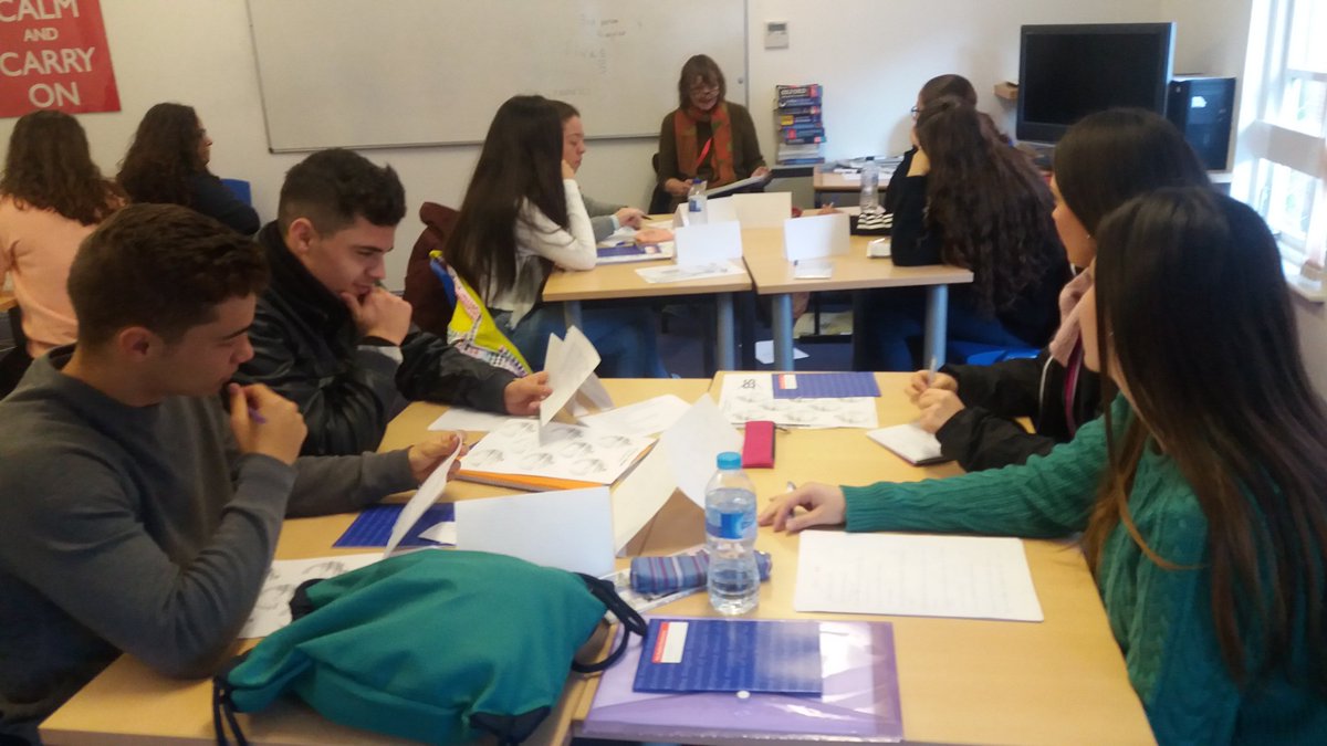 IES Chaves Nogales tweet media