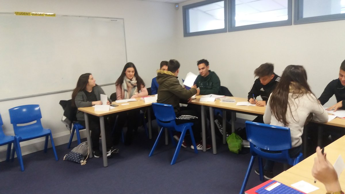 IES Chaves Nogales tweet media