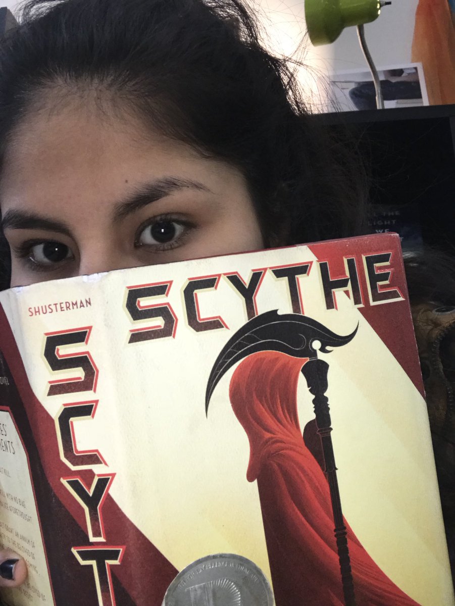 Jacquelinehh1's tweet photo. Who has control over death? Death can snake upon us at any time. We have control over how we are remembered. 🐍💀 #IMWAYR #MsRassclass @MrsRass @NealShusterman #Scythe https://t.co/l0n5rEUCtp