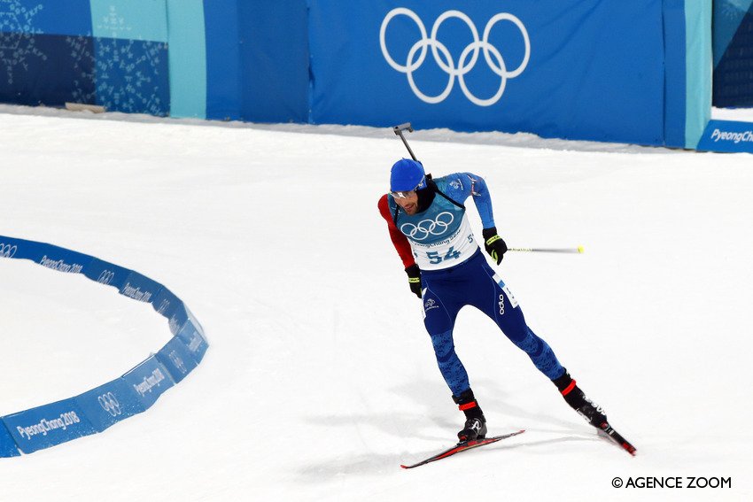 FedFranceSki's tweet photo. @martinfkde remporte la médaille d'Or sur la #Poursuite et conserve son titre olympique ! 🇫🇷 #PyeongChang2018 #EspritBleu https://t.co/AnIp1Qnrt4