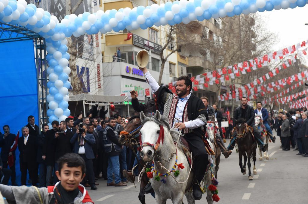 Tepeden tırnağa kadar #HerFerdiKAHRAMANMARAŞ