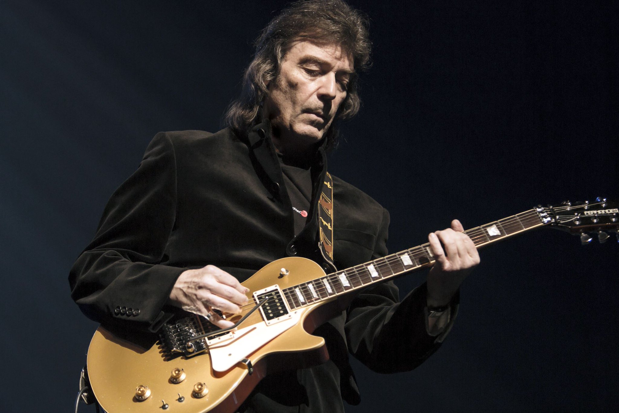 We would like to wish a very happy birthday to the great Steve Hackett! 