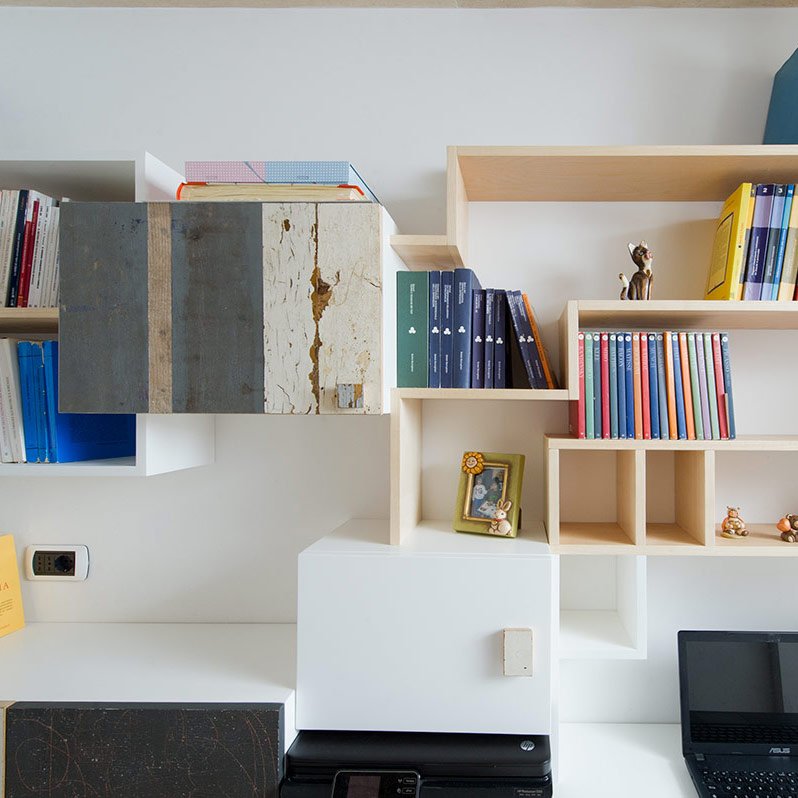 The reclaimed wood is an aesthetic solution which melt the vintage style with the contemporary needs of the modern houses.
Send an email for a personalized project info@laquercia21.i.t

#vintage #custommade #handmade #fattosumisura #italiansyle #madeinitaly