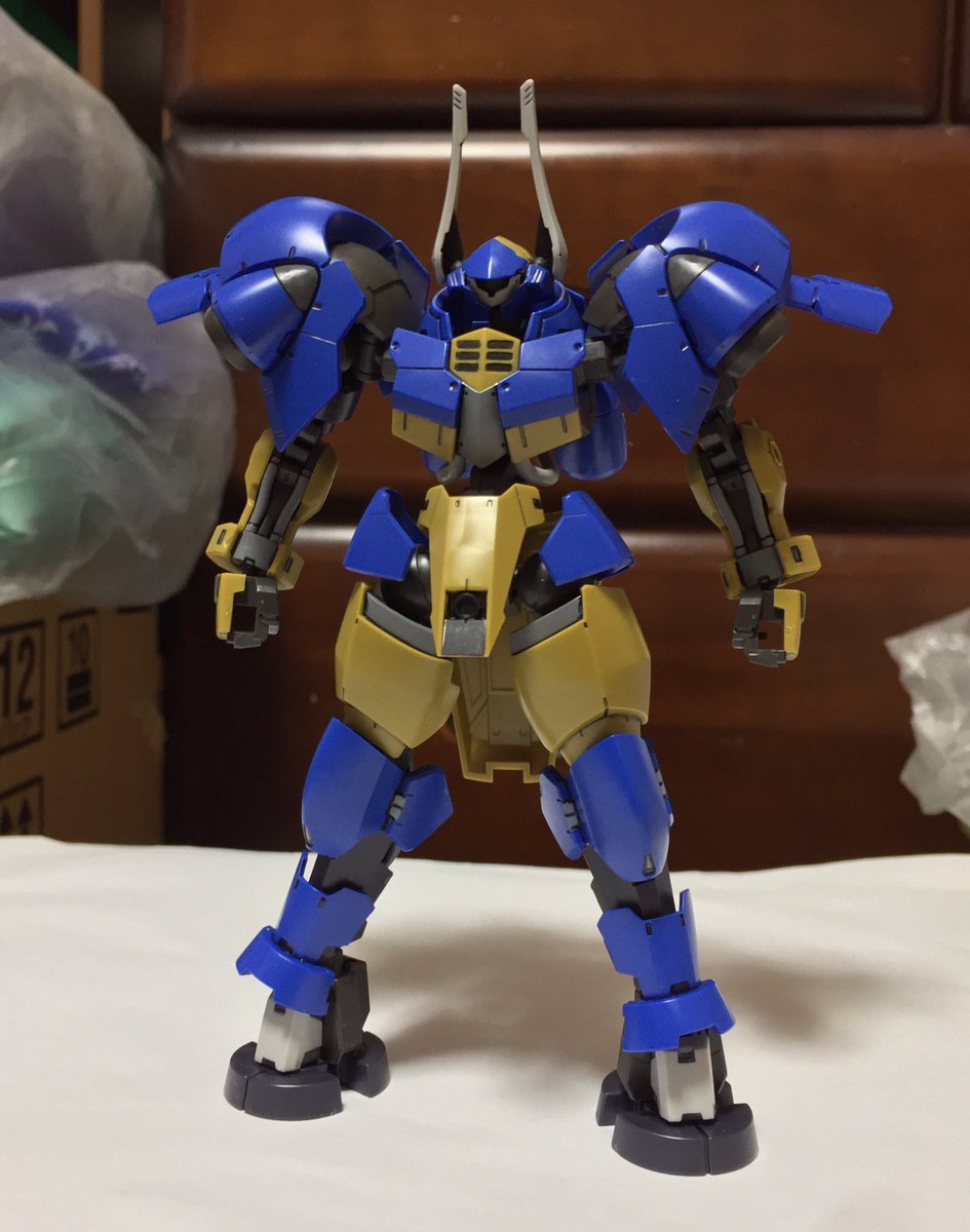 ট ইট র レミリア姉貴 前につくったヘルムヴィーゲ リンカーです 少し改造してあります でっかい剣と相まった重厚なスタイルが良いですね バッファロー形態にも変形 ヘルムヴィーゲ リンカー 鉄血のオルフェンズ ガンダム ガンプラ プラモデル