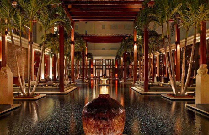 The 10 most romantic restaurants in #Miami. From a cozy wine country–inspired dining room to a dimly lit Italian hot spot. goo.gl/UzZVYz