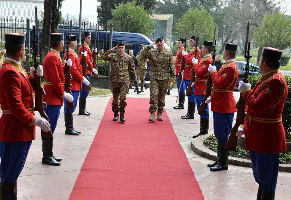defence_mne's tweet photo. DefMin Bošković and BG Daković met with COM @NATO_KFOR MG Salvatore Cuoci. During 2018 #Montenegro will deploy one officer in KFOR HQ in #Pristina and one in NATO Liaison Office in #Skopje #WeAreNATO #ProjectingStability https://t.co/br1lnkPUFx